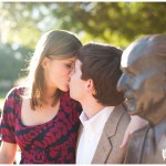 wpid1078-statuekiss.jpg